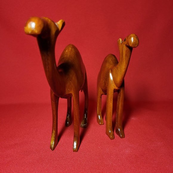 Camel Olive Wood Figurine Hand Carved Wooden Figurine Set of 2 - Picture 13 of 14